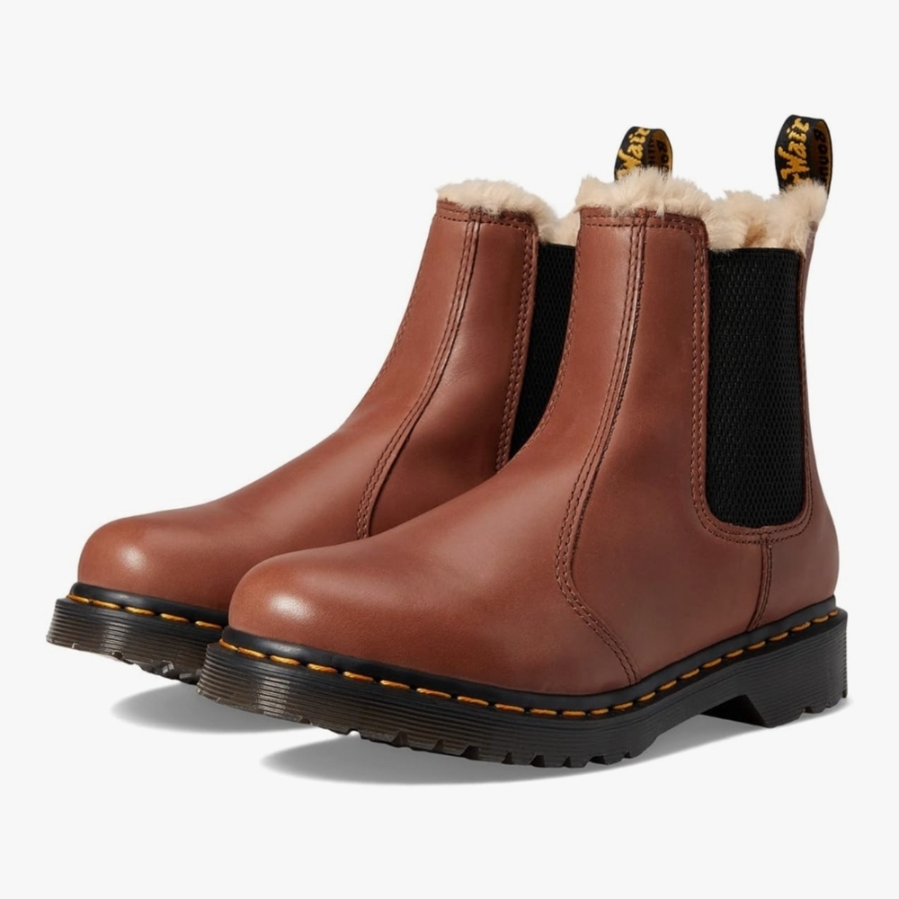 Dr. Martens Womens 2976 Leonore Chelsea Boot